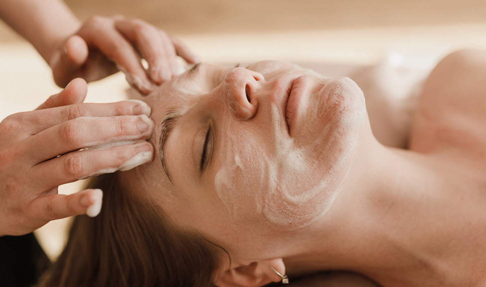 vitamin-c-facial image